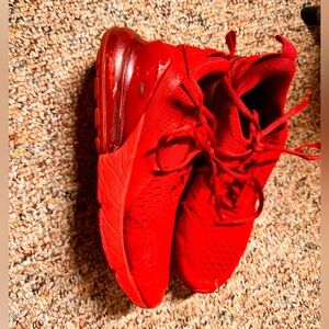 Nike Air Max 270 red shoes size 5Y